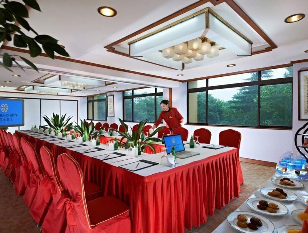 Wuxi Grand Hotel Zewnętrze zdjęcie