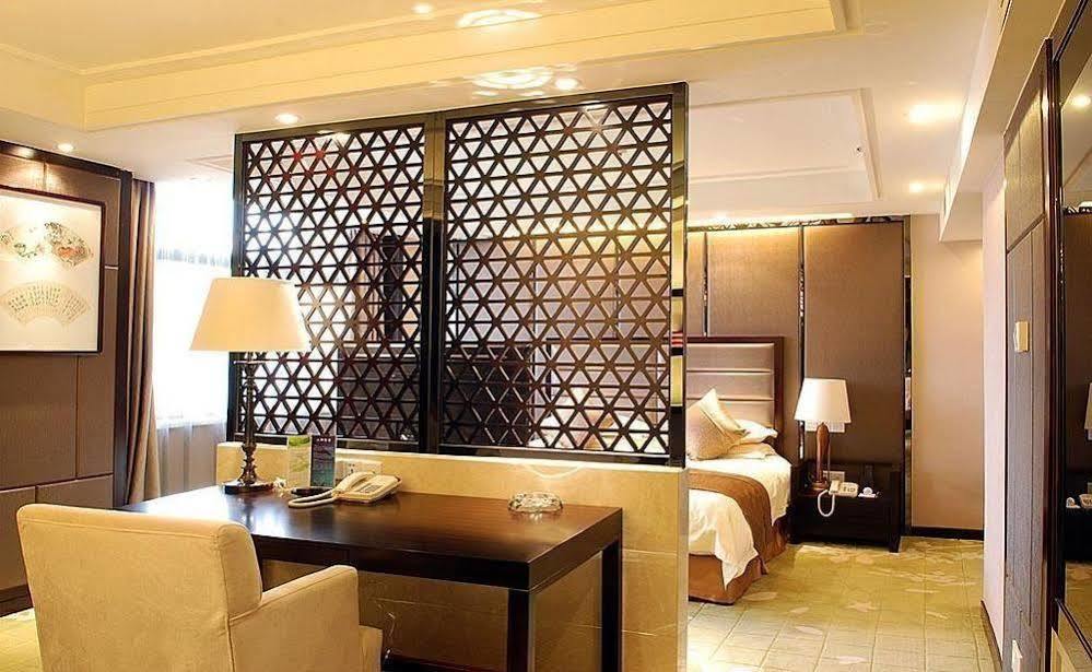 Wuxi Grand Hotel Zewnętrze zdjęcie