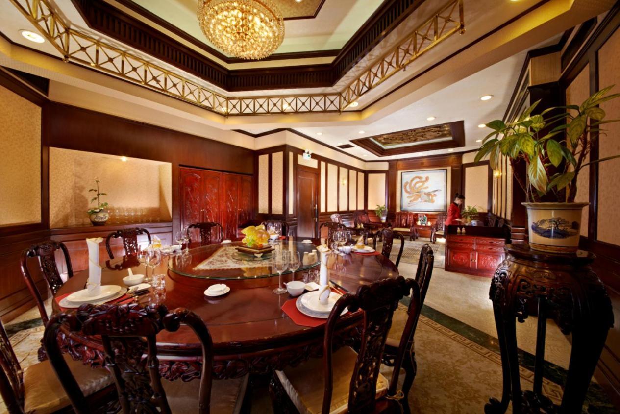 Wuxi Grand Hotel Zewnętrze zdjęcie